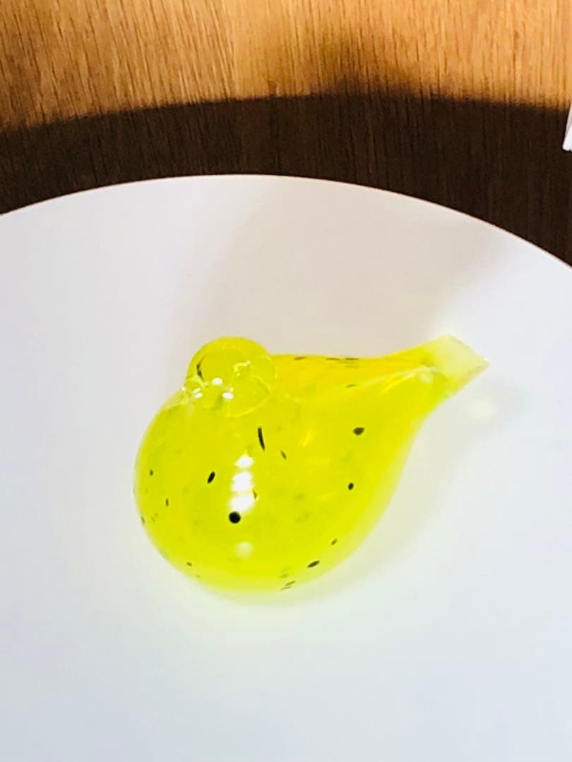 イッタラ　バード　パウダーイエロー　オイバトイッカ