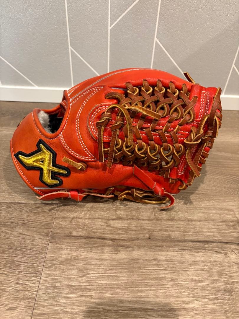 バンビーノ様　アトムズ　硬式野球グローブ 内野用　日本製