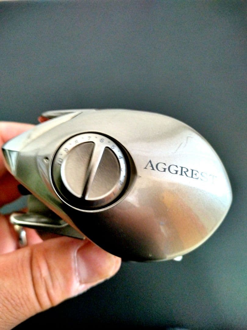 【美品特価】ダイワAGGREST 100SH右巻き ベイトリール鯛ラバラバージグ