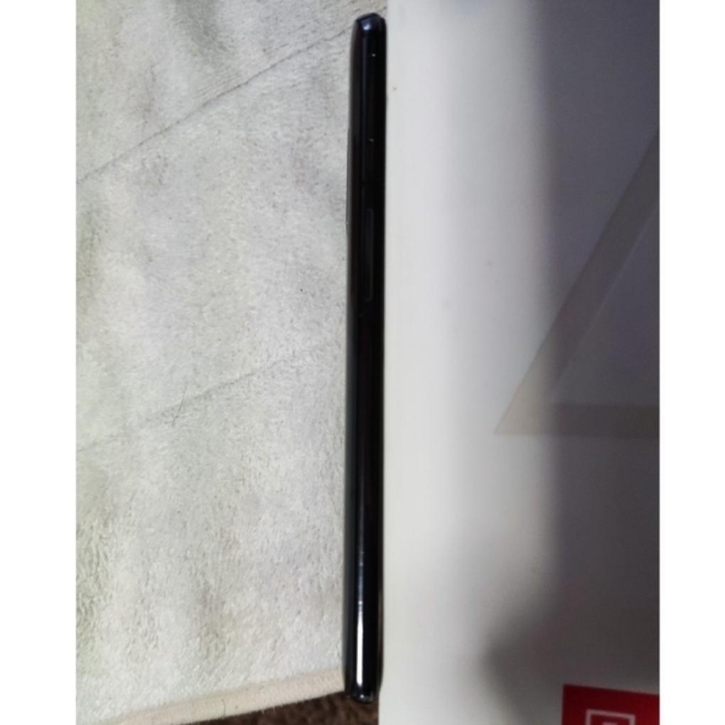 OnePlus 7 8GB 256GB SIMフリー グローバル版