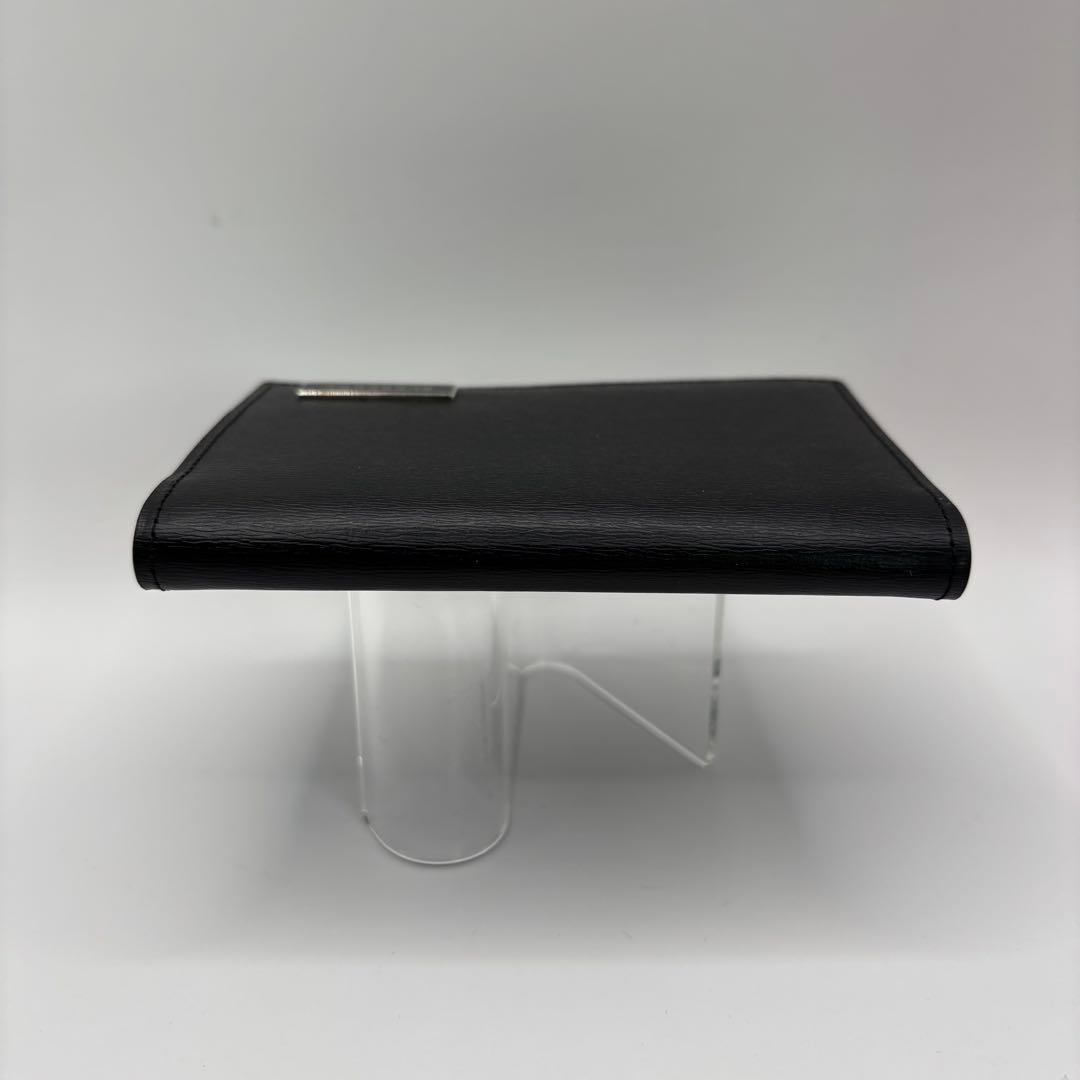 BURBERRY 名刺入れ　カードケース　ブラック　プレート　シルバー　レザー