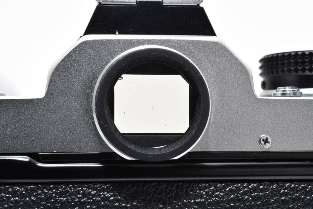 ニコン　Nikon FM シルバー ボディ ≪露出計OK 電池交換済≫ 1818