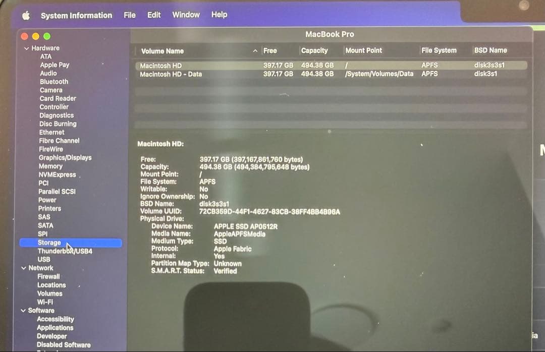 R*i様 MacBook Pro 14インチ M1 Pro 2021 16GB/