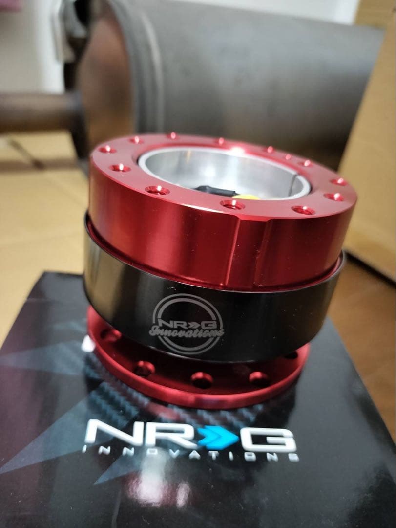 ぷぅま　クイックリリース　NRG レッド　未使用