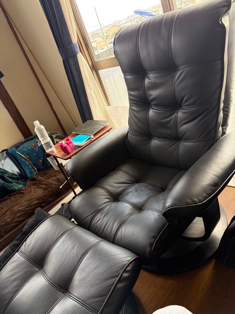 パーソナルチェア　リクライニングチェア 黒 本革（1部合成）