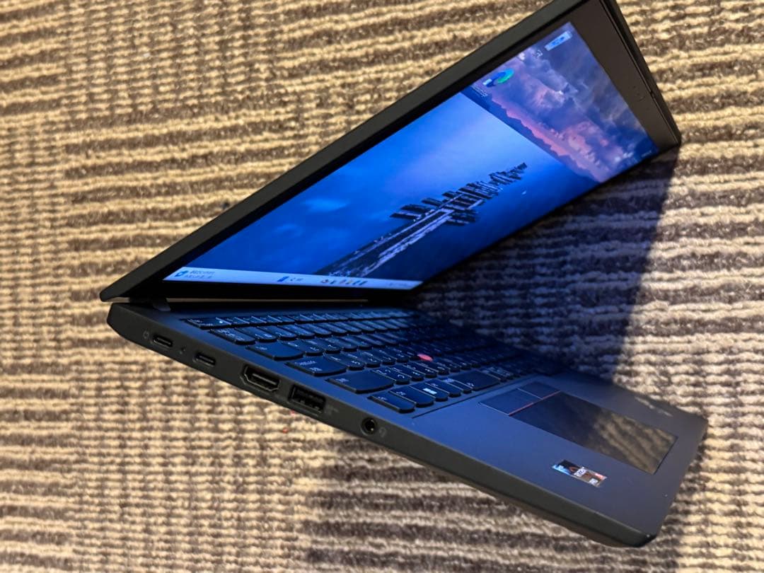 美品Lenovo ThinkPad X13 Ryzen 5 PRO 6650U