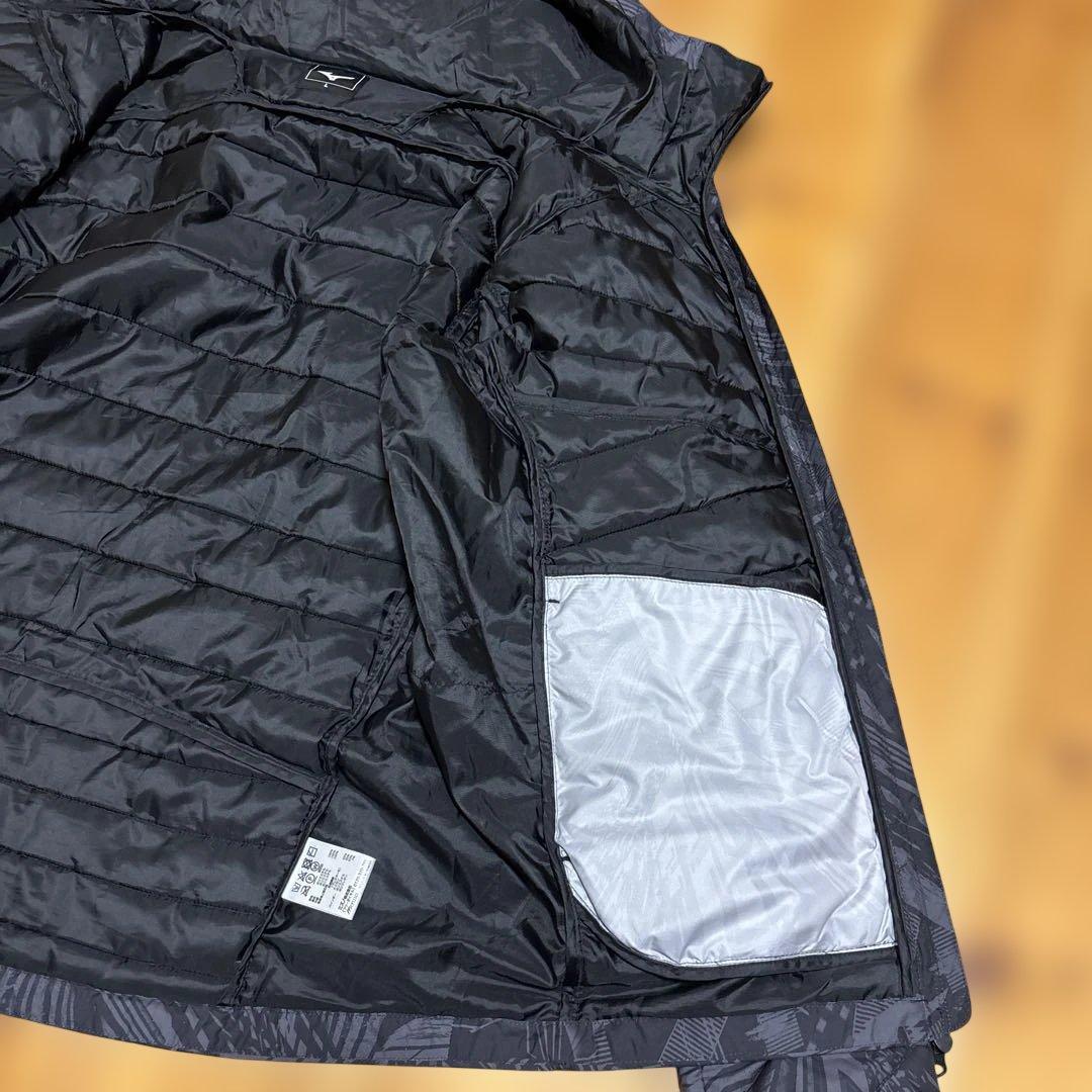 ミズノ　トレーニングウエア テックフィル フードジャケット メンズ　Ｌサイズ