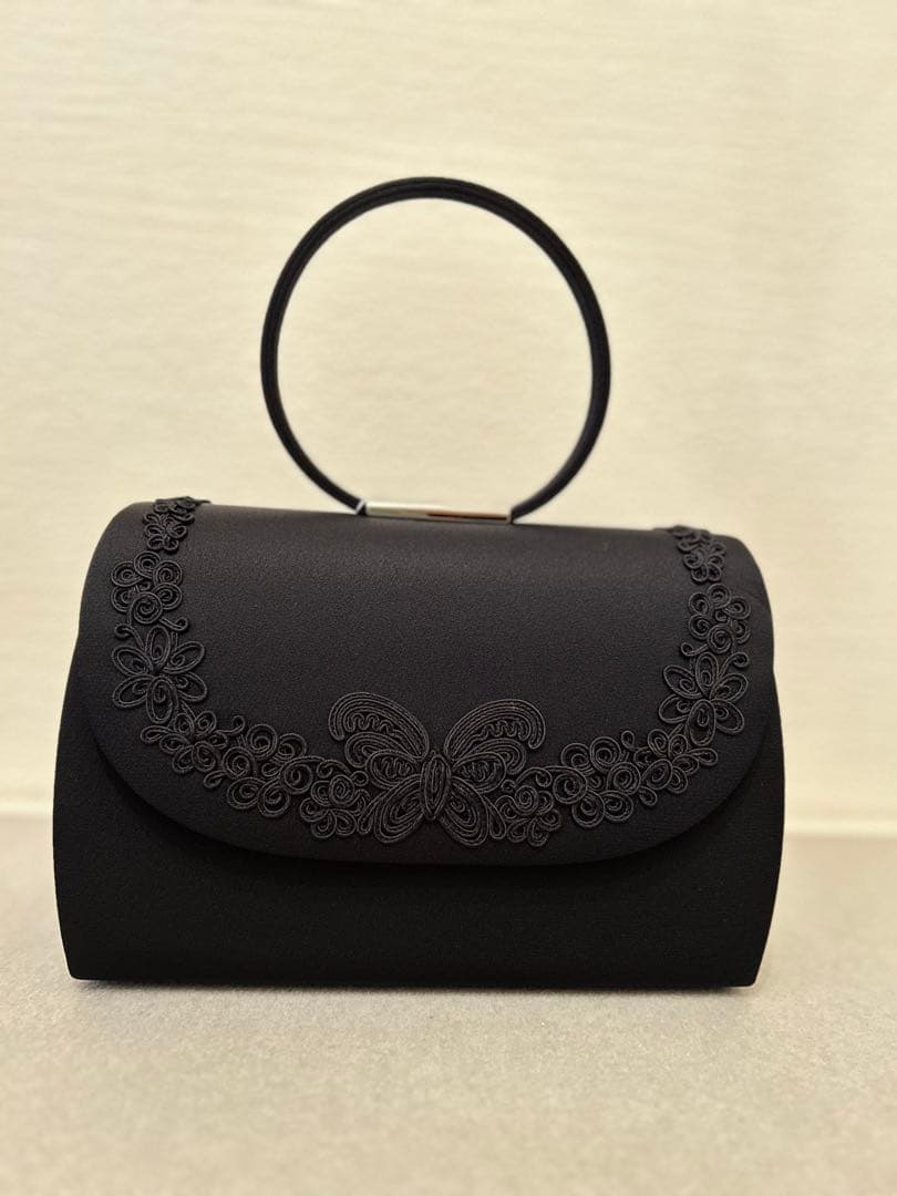 新品　ANNA SUI 葬式　葬儀バッグ　バタフライ　蝶々　チョウ