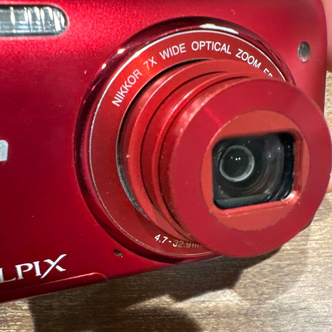 Nikon COOLPIX S3500 デジカメ　レッド