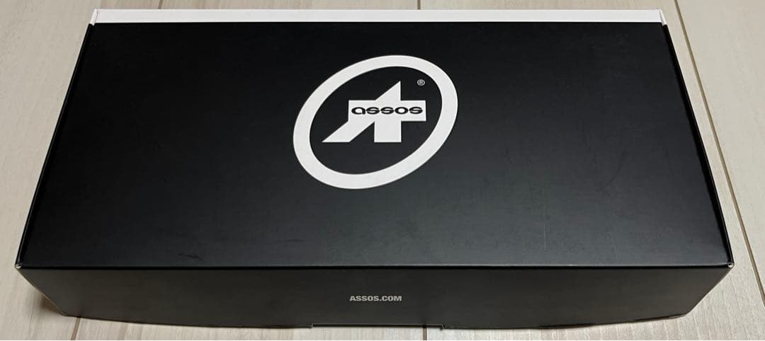 ASSOS MILLE GT サイクルジャージ Voganski