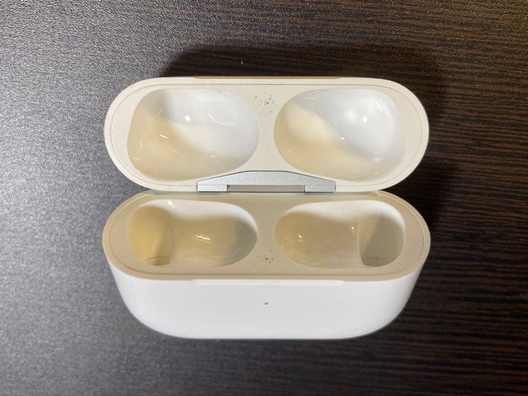 AirPodsPro (第1世代)本体 新品イヤーチップ付き