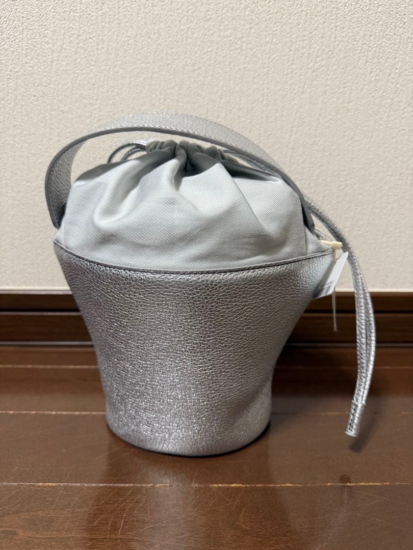 ayakoバッグ ポタリ　シルバー　新品未使用