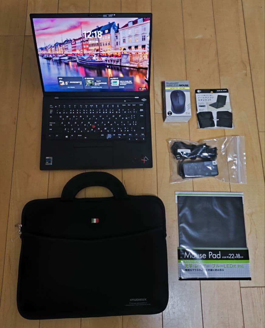 Lenovo X1 第11世代 i7/ 512GB/16 OC/ 4K