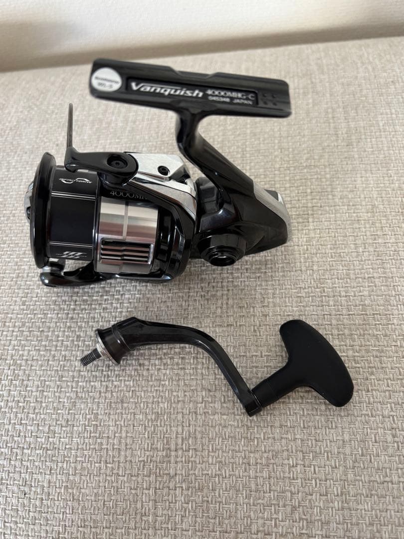 23ヴァンキッシュ4000MHG スピニングリール未使用新品