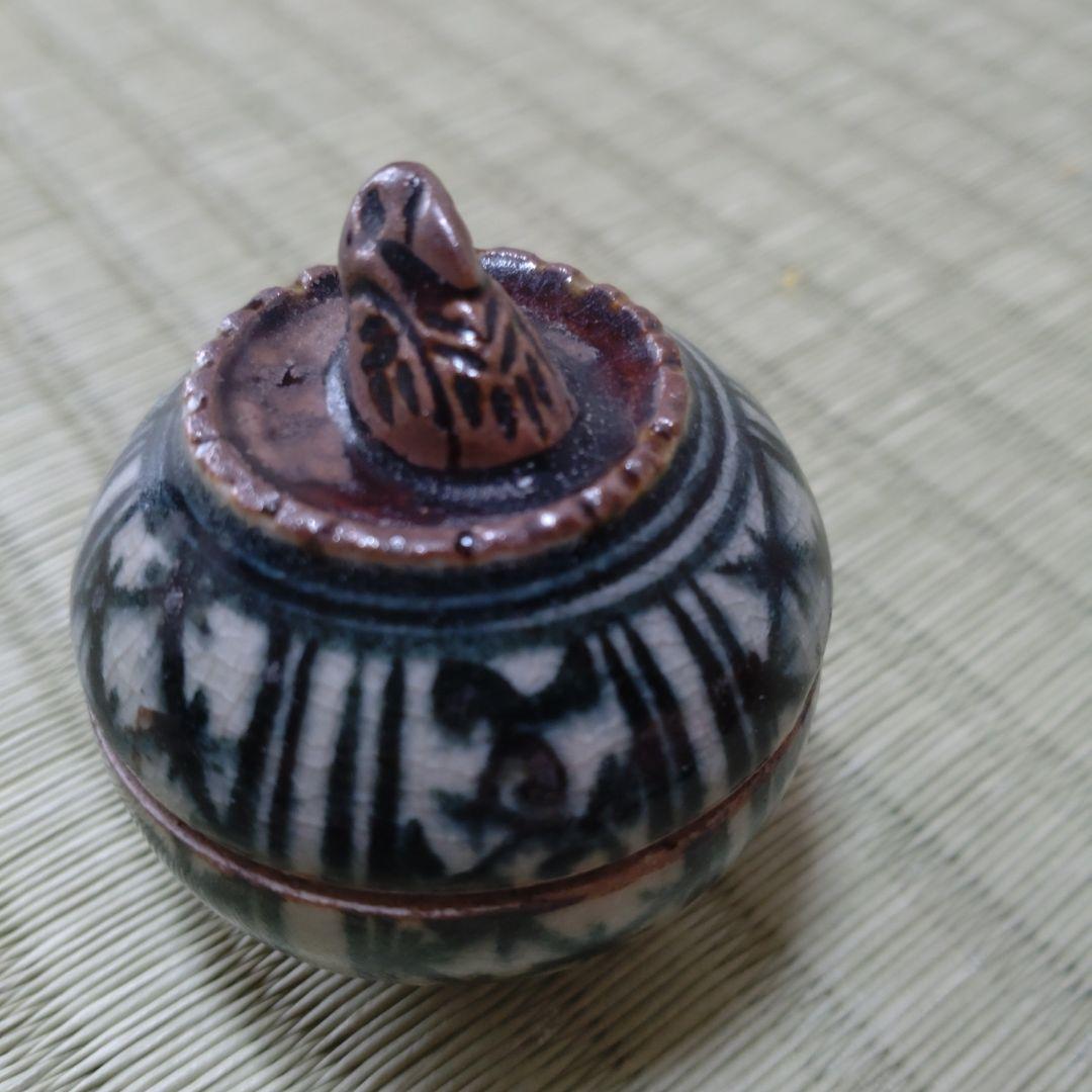 香合　宋胡録
