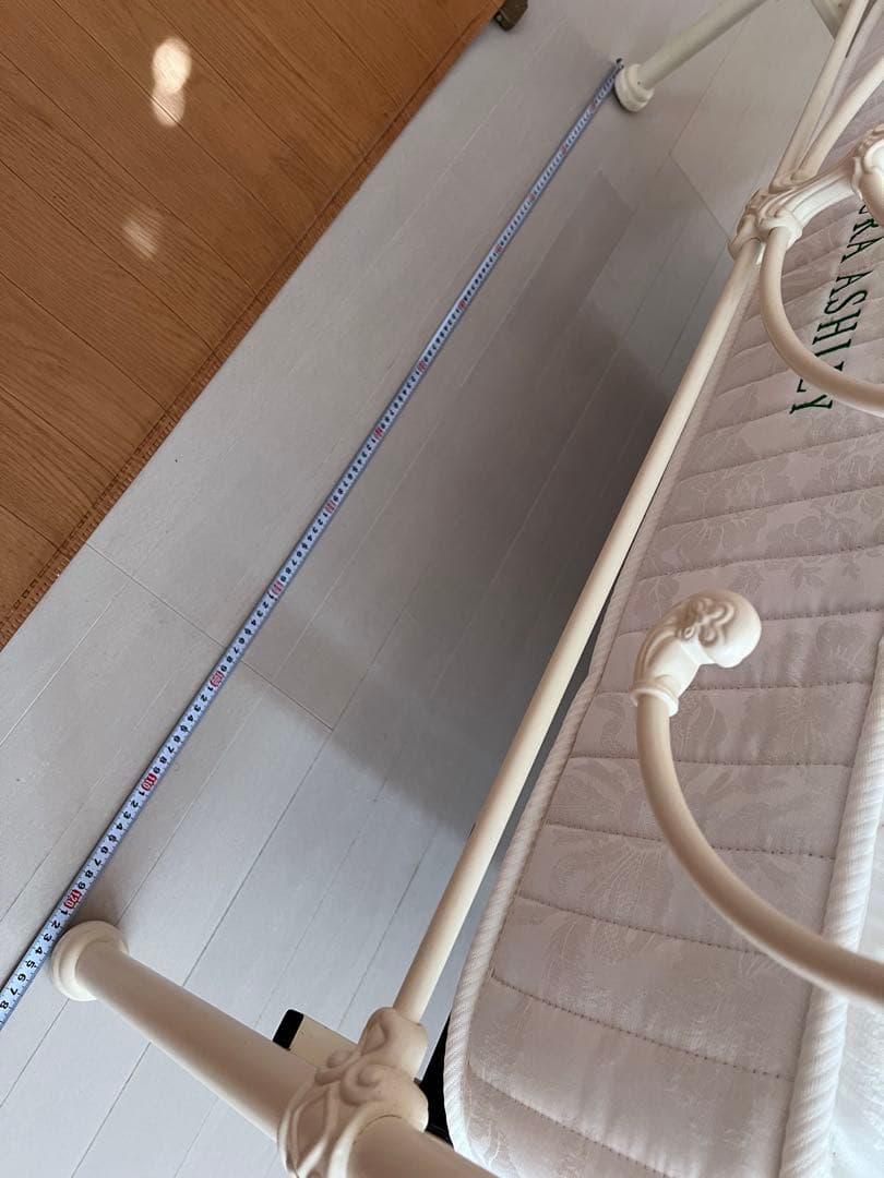 LAURA ASHLEY セミダブルベッドフレーム&マットレスM