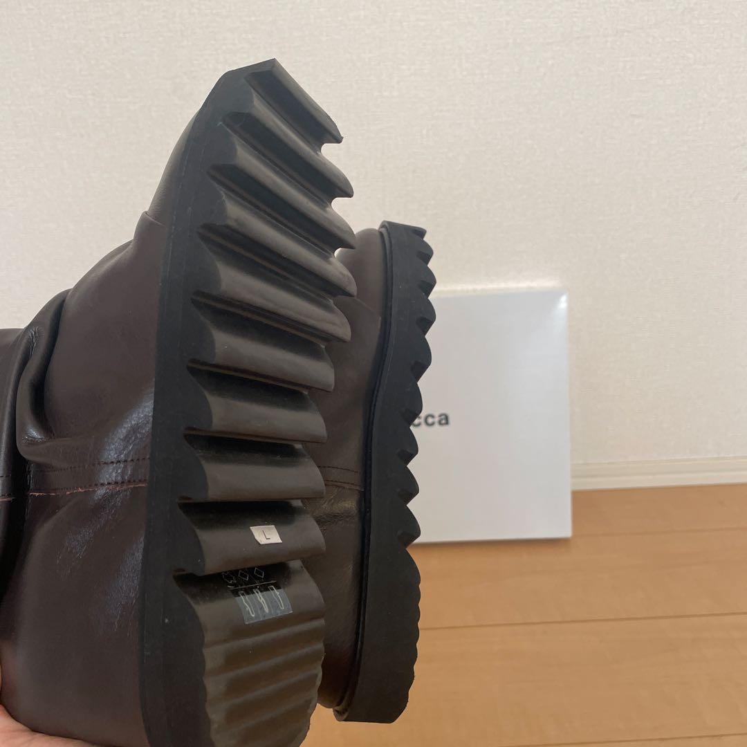 最終値下げ⭐︎zucca ダークブラウン スリーブブーツ　箱付き