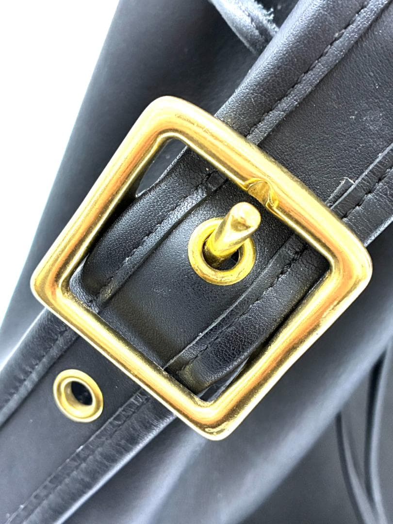25W12-152 COACH コーチ オールドコーチ ブラックレザーバッグ