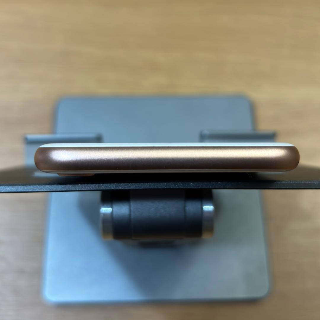 Apple iPhone 8 ゴールド 64GB 本体