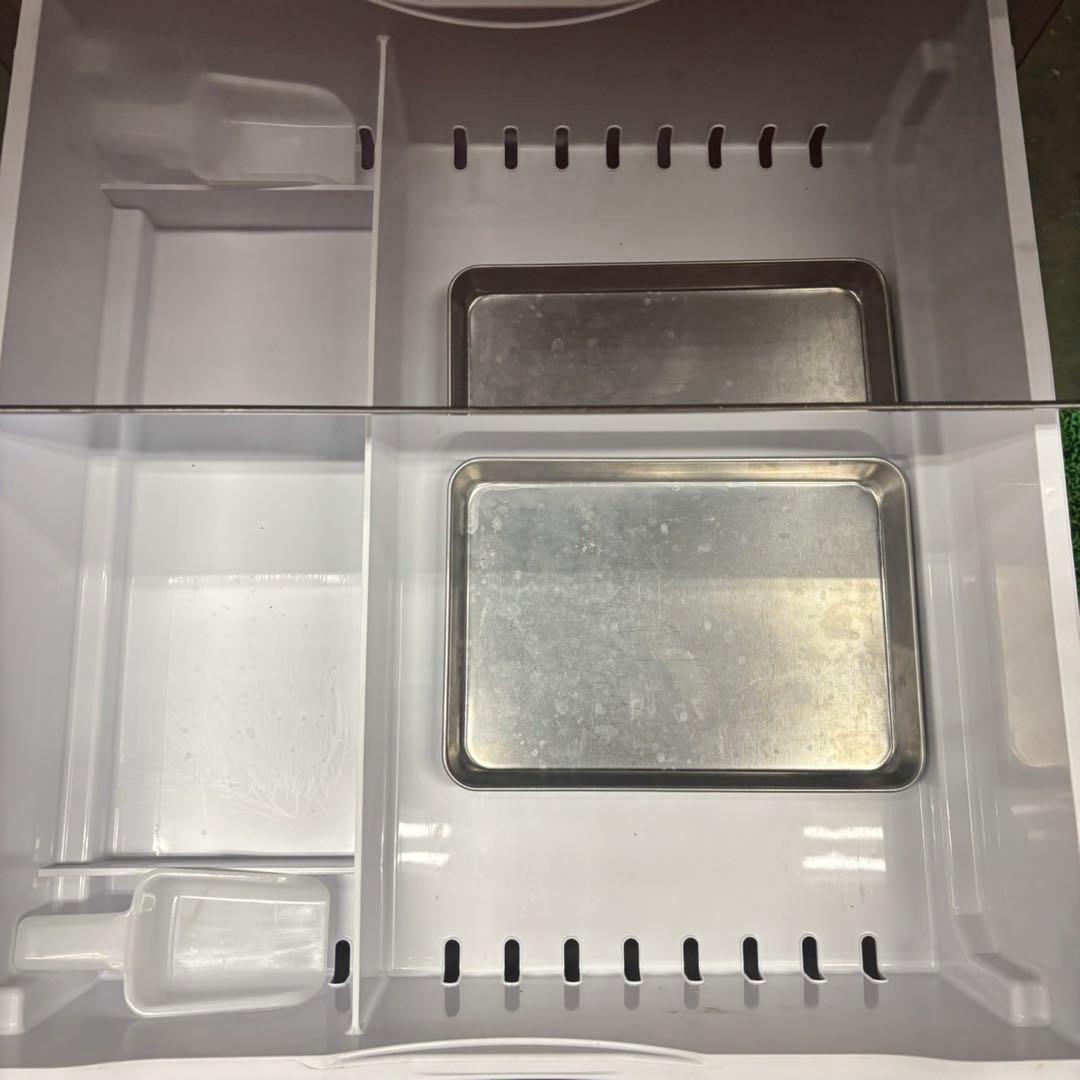 609 ブラウンカラー　日立　大型冷蔵庫　375L 300L強　自動製氷　右開き