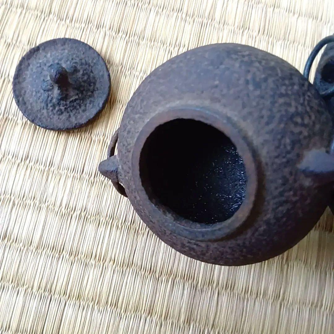 骨董品 茶釜 茶道具 唐獅子 香炉 火鉢 霰文様 置物 レトロ 鉄製 鉄器