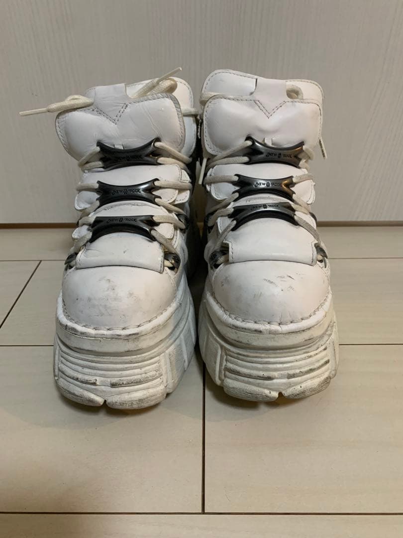 NEW ROCK 厚底ホワイトスニーカー
