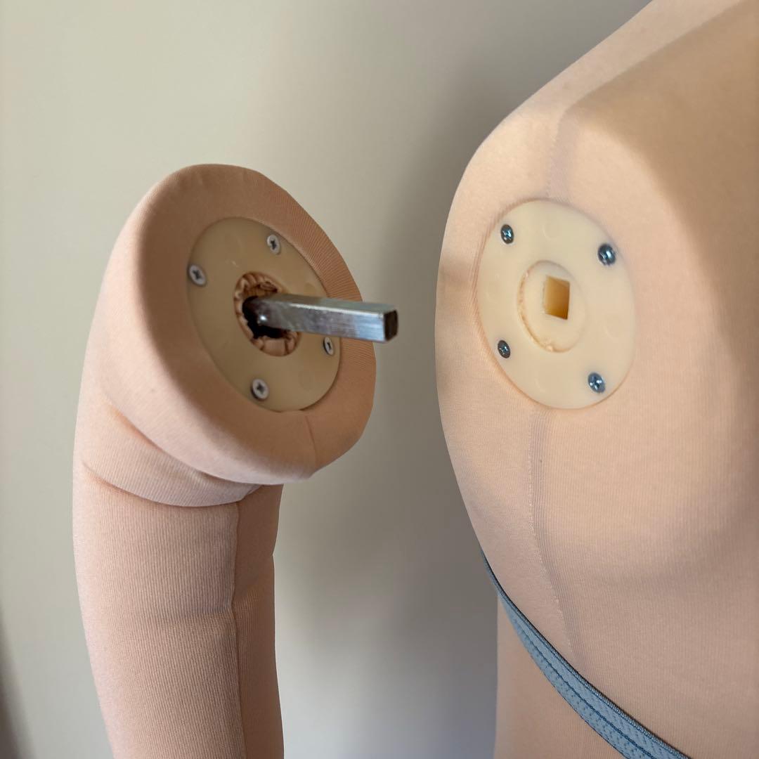 SUN トルソー　和装、着物用 腕付き　土台付き