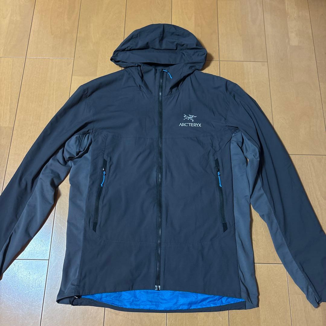 ARC'TERYX アトムSLフーディー S ダークグレー 美品