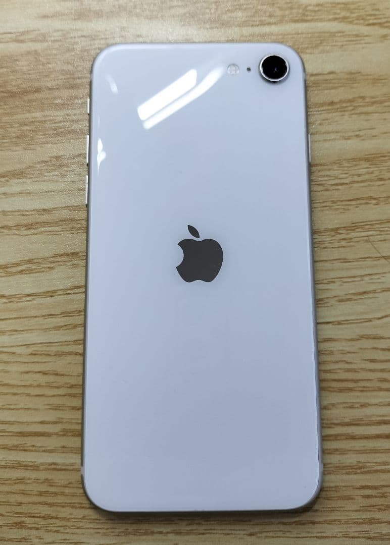 Apple iPhone SE 3 スペースグレー 本体 即購入可・専用️可