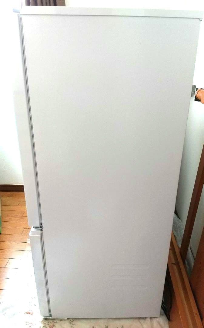 未使用に近い　2025年製 ホワイト冷蔵庫 2ドア　ヤマダ電気保証5年あり