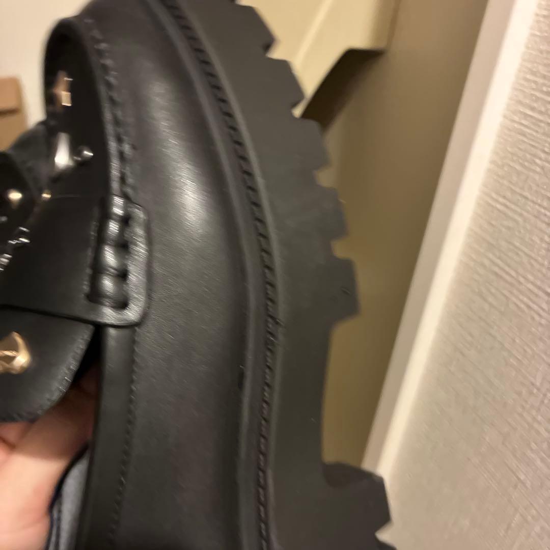 最終値下げ　表記8 サイズ25-25.5相当　COACH スタッズ付きローファー