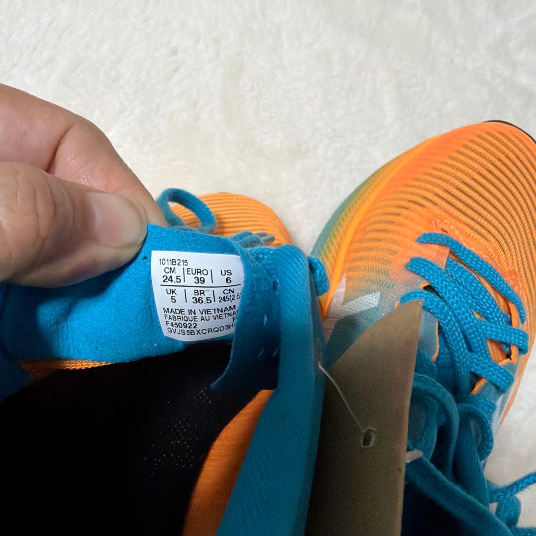 アシックス　SPEED SKY メタスピードスカイ　24.5新品未使用