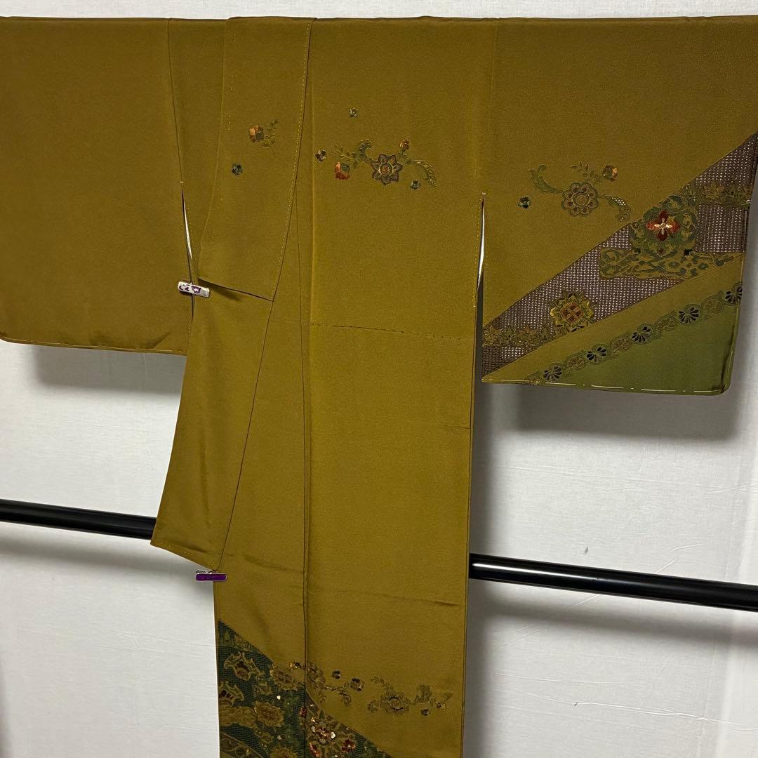 D52 訪問着 汕頭・蘇州刺繍 総刺繍 華文 唐草 正絹 着物 袷 未使用極美品