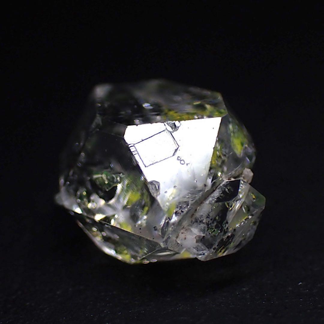 【パキスタン産】オイルインクォーツ