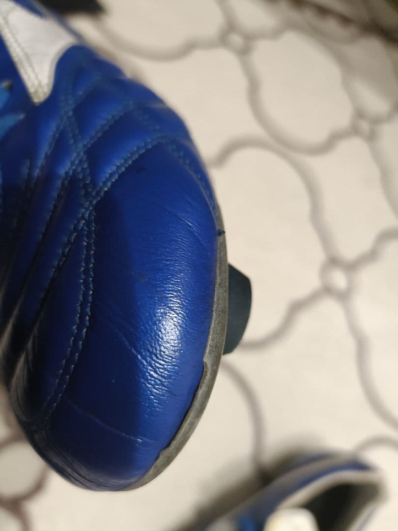 Mizuno ウェーブカップ　レジェンド　26.0cm