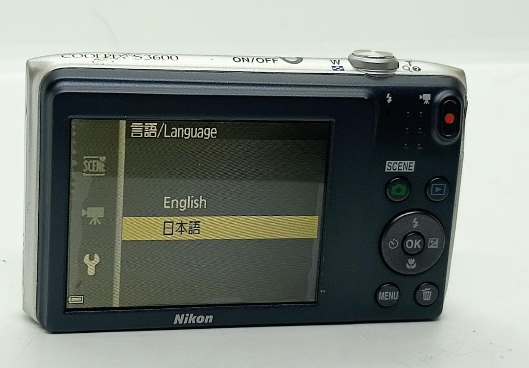 Nikon COOLPIX S3600 デジカメ シルバー 充電器、箱付き