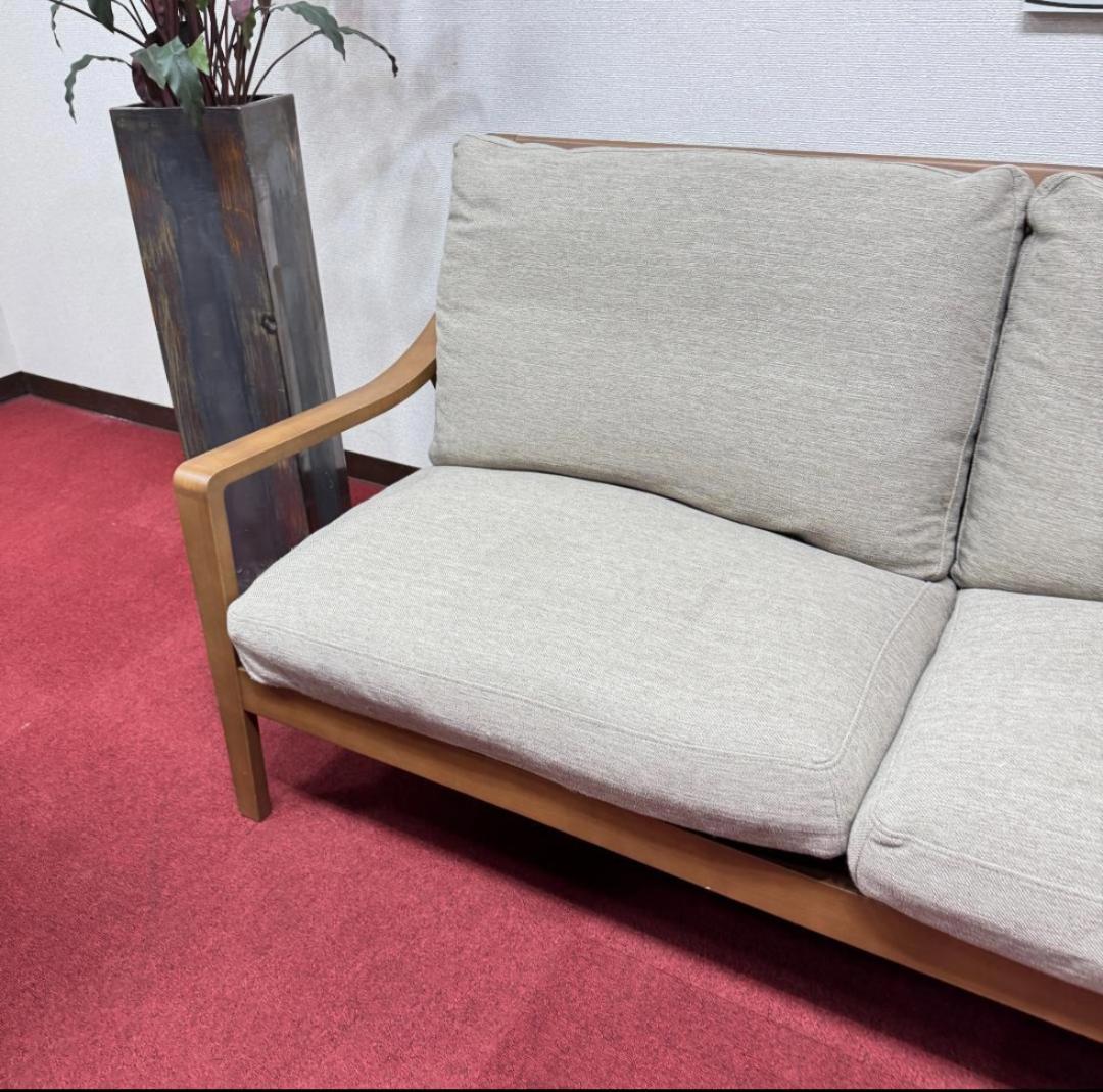 23区配送無料　モデルルーム展示品　ニトリソファー