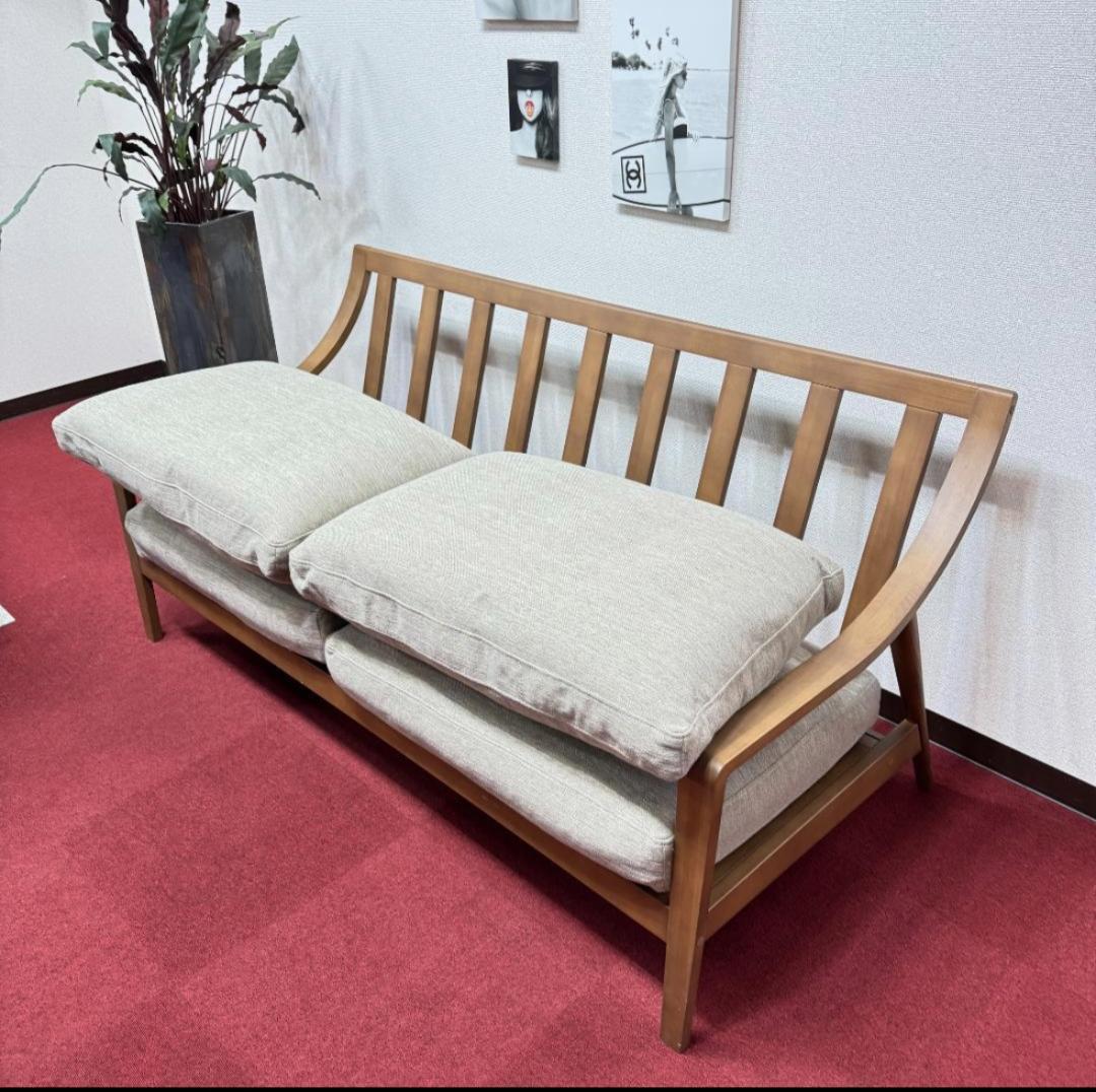 23区配送無料　モデルルーム展示品　ニトリソファー