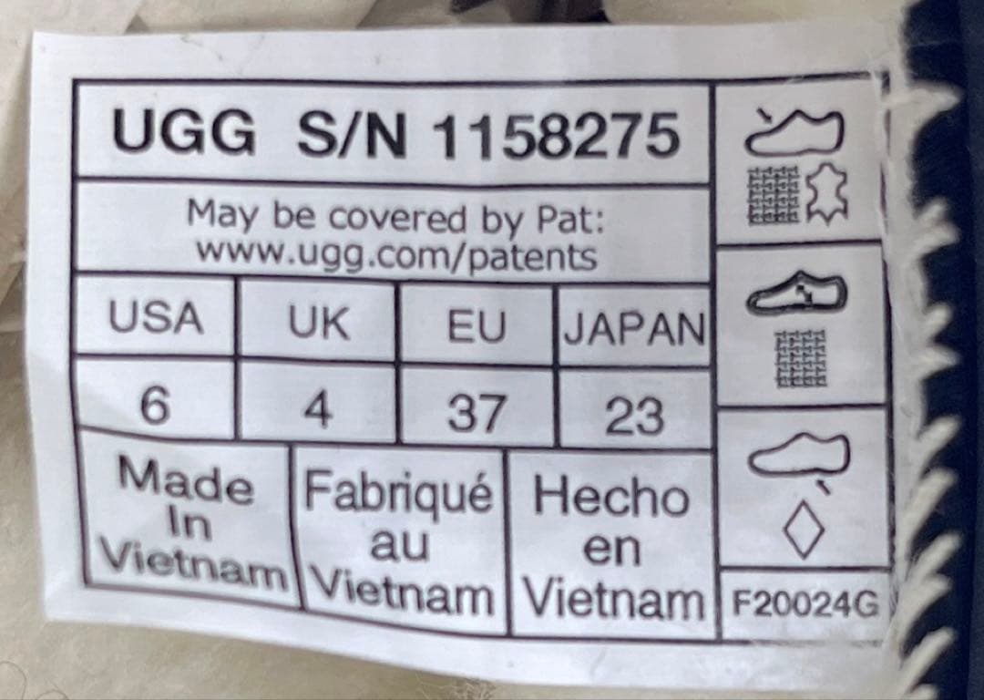 【美品】UGG W CLASSIC MINI DIPPER 厚底ブーツ黒23