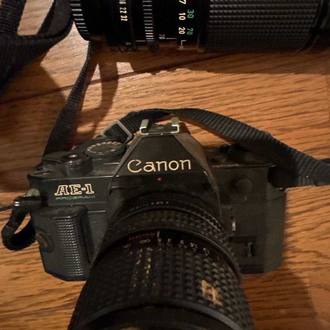 Canon AE-1 フィルムカメラ レンズ付き動作確認なし