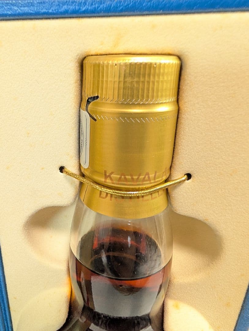 【未開栓】KAVALAN ウイスキー 700mL シングルモルト