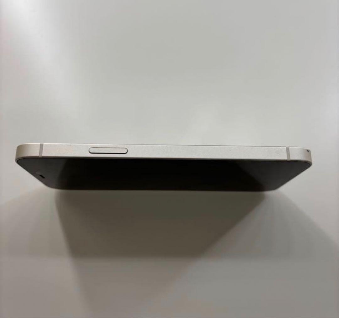 Apple iPhone 12 ホワイト 本体☆