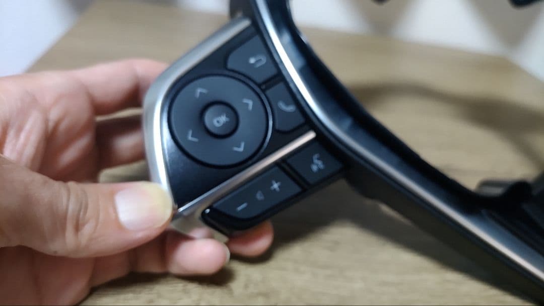 220クラウン ステアリングスイッチ カスタム