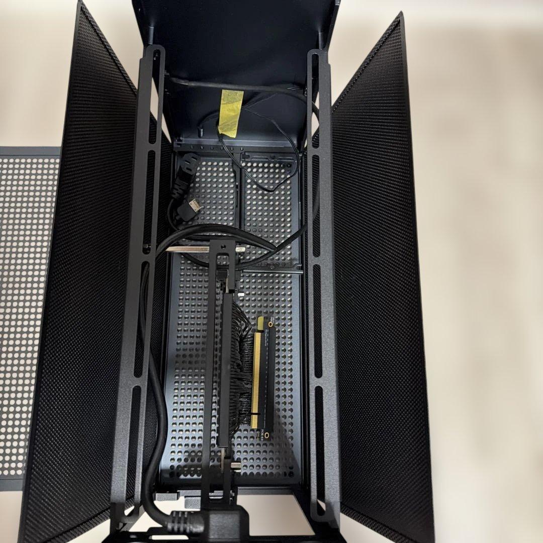 PCケース(自作PC用) FormD T1 V2.5 Gunl Color