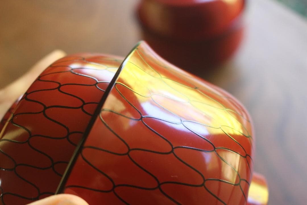 極小傷有！極上朱漆に風情ある網目文の映える大椀2点（検輪島塗懐石道具茶道具懐石椀