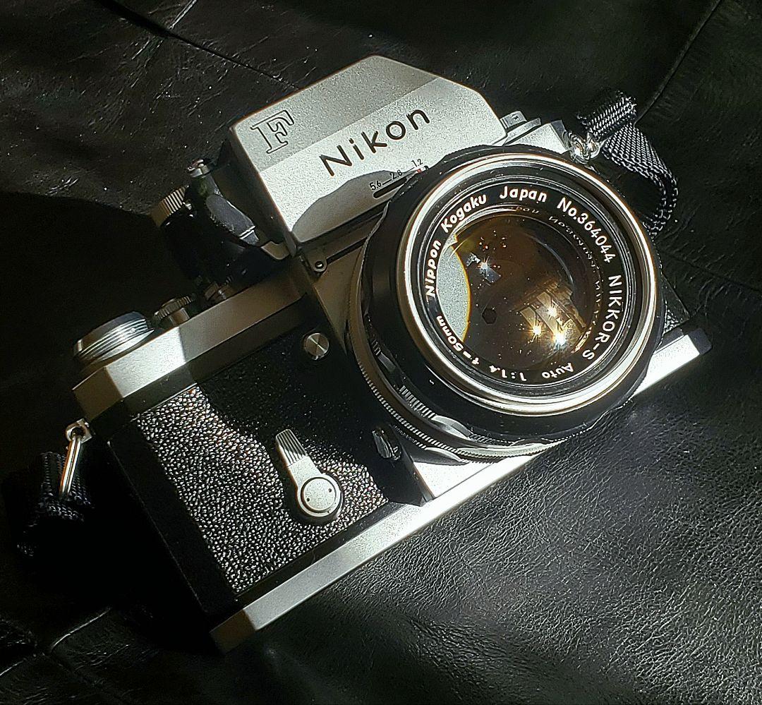 【Nikon】『ニコンF フォトミック＆単焦点レンズ３本＆テレプラス』セット