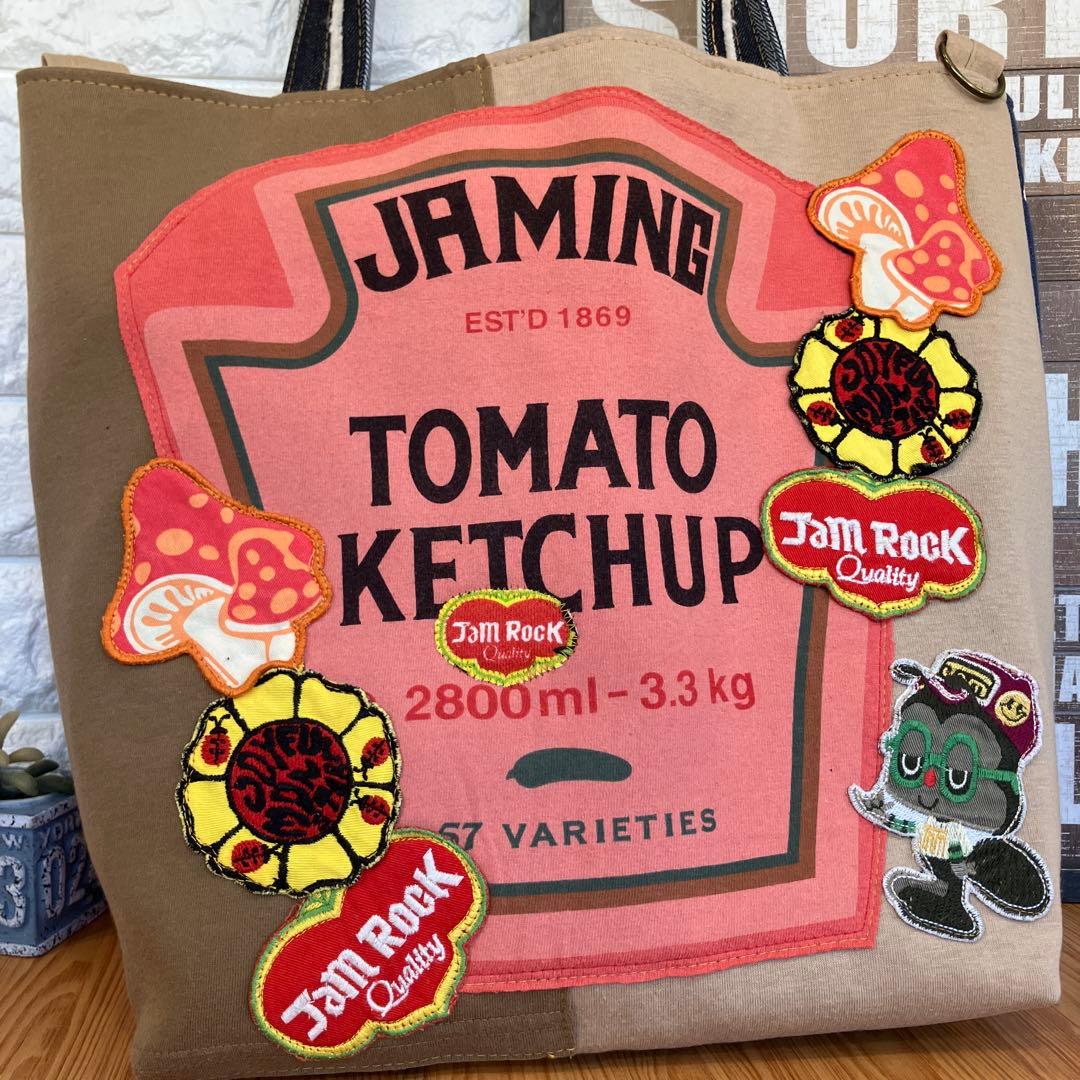 専用です。ハンドメイドバックデニムリメイクパッチワーククッキー＆パグちゃんトート