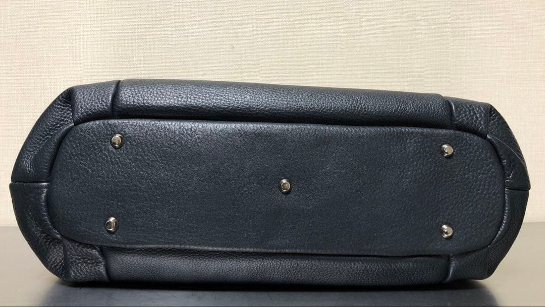 Kitamura キタムラ　横浜本町　本革　牛革　ショルダーバッグ　ハンドバッグ