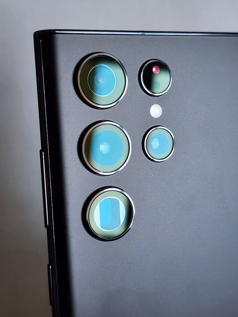 Galaxy S22 Ultra 256GB ファントムブラック