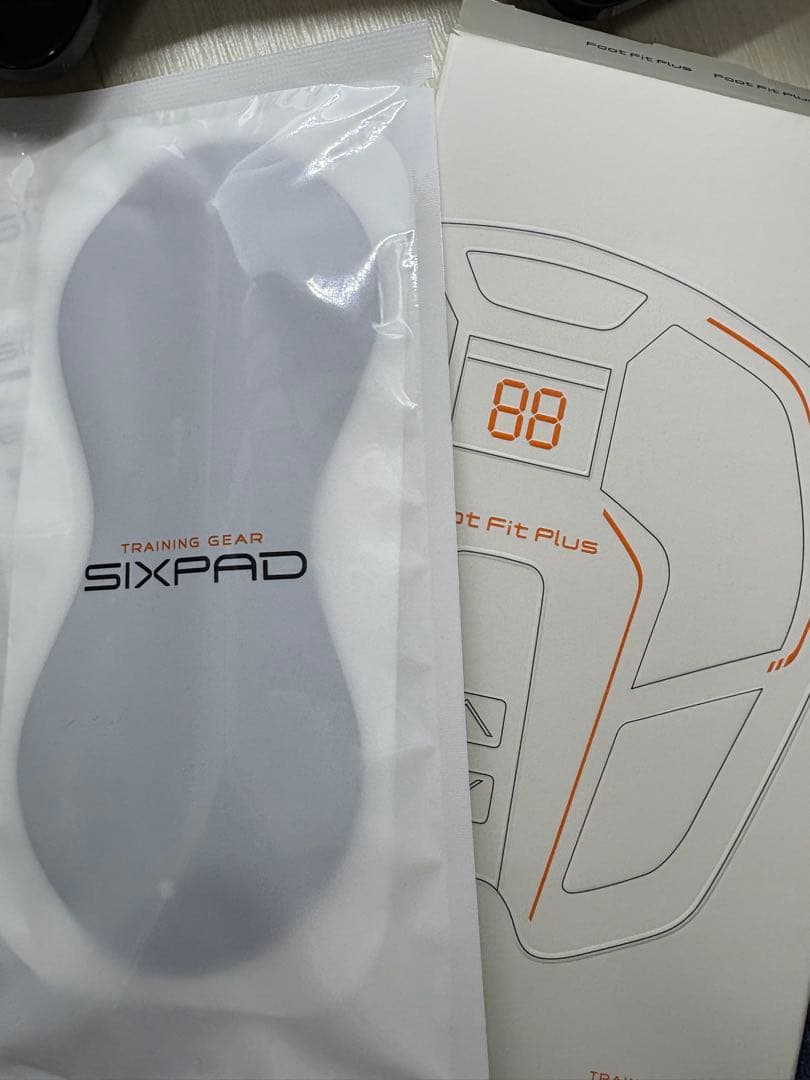 【極上美品】SIXPAD フットフィットプラス Foot Fit Plus